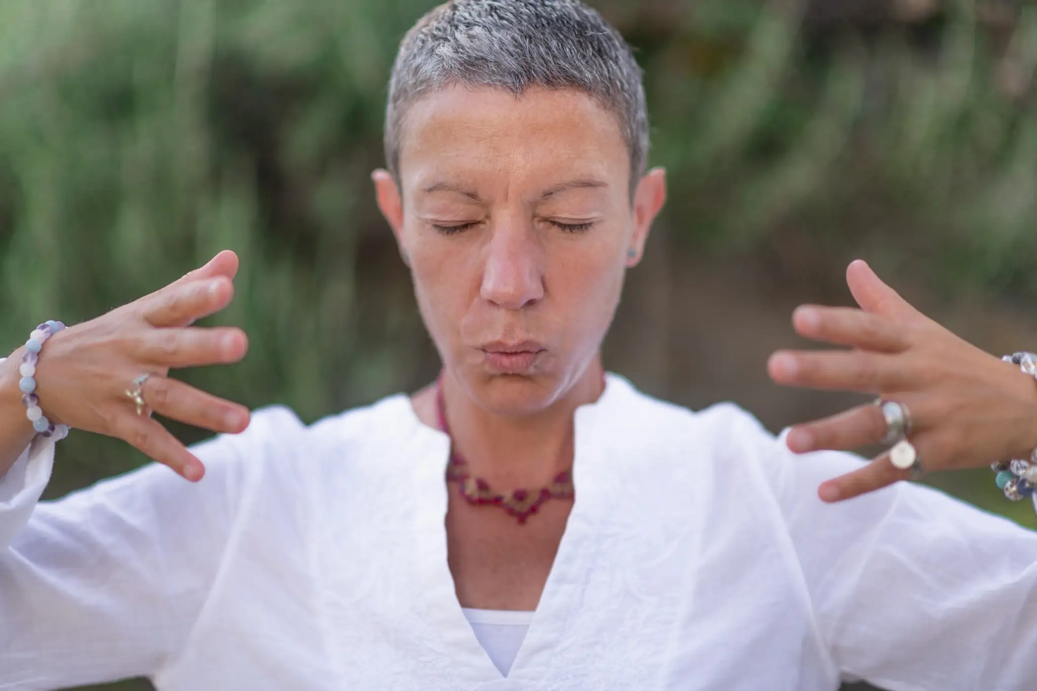 Disanje 4-7-8: tehnika, benefiti i potpuni vodič (korak-po-korak)